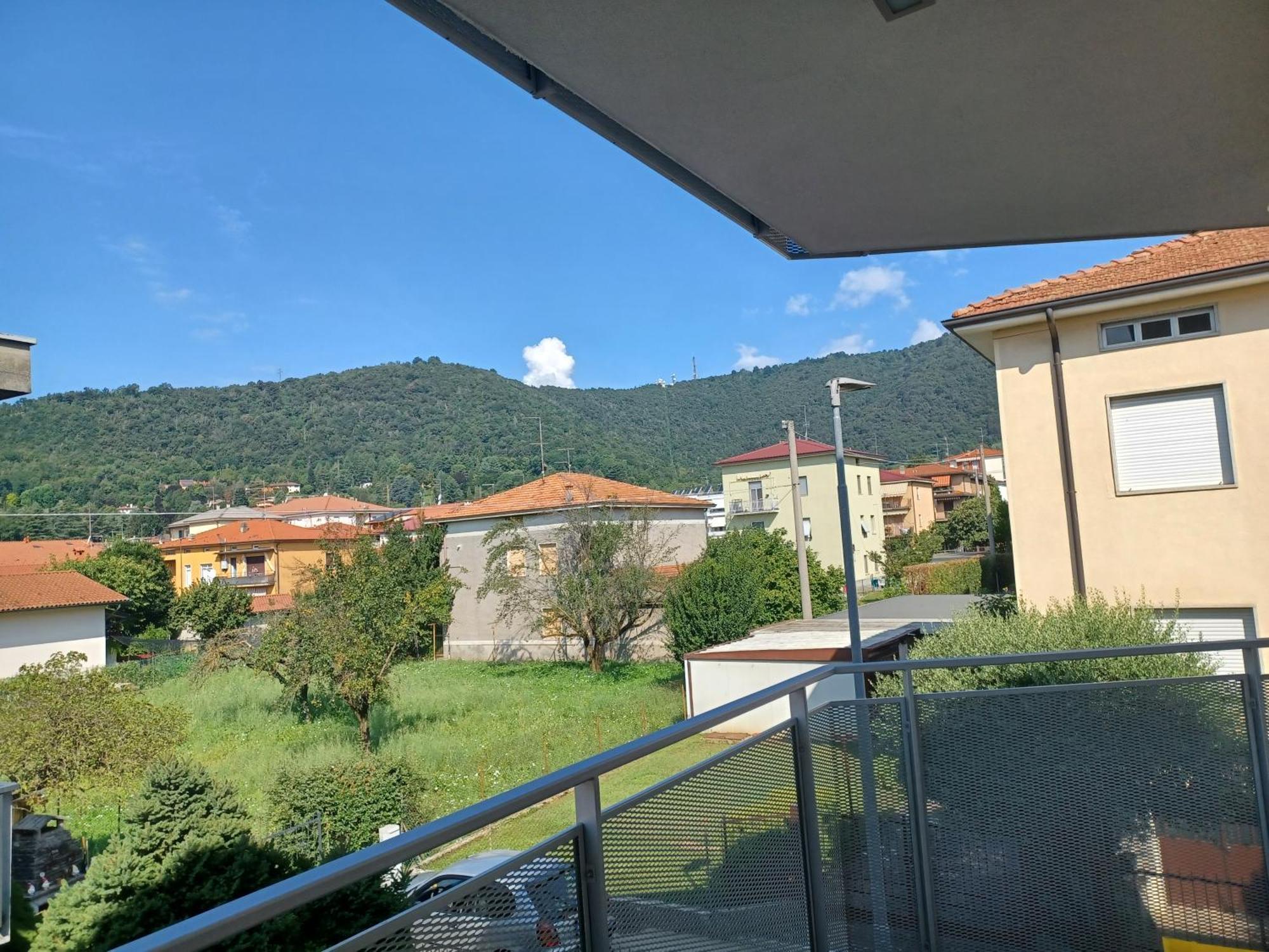 Donna Di Coppe Apartment Torre Boldone Esterno foto